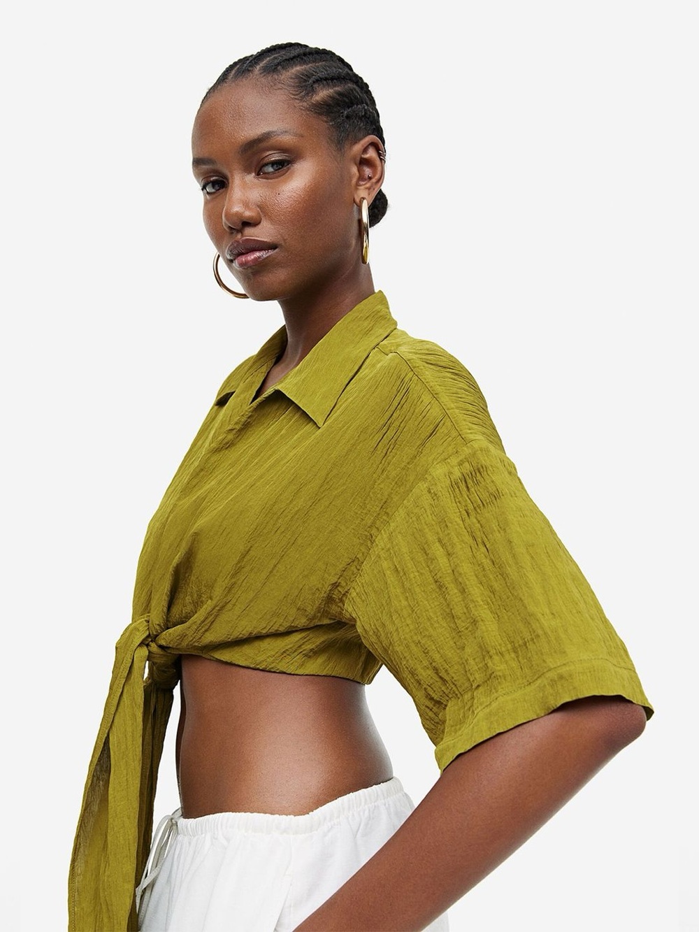 H&M Olive Green Tie Front Crop Top Medium Textured Short Sleeve Shirt
